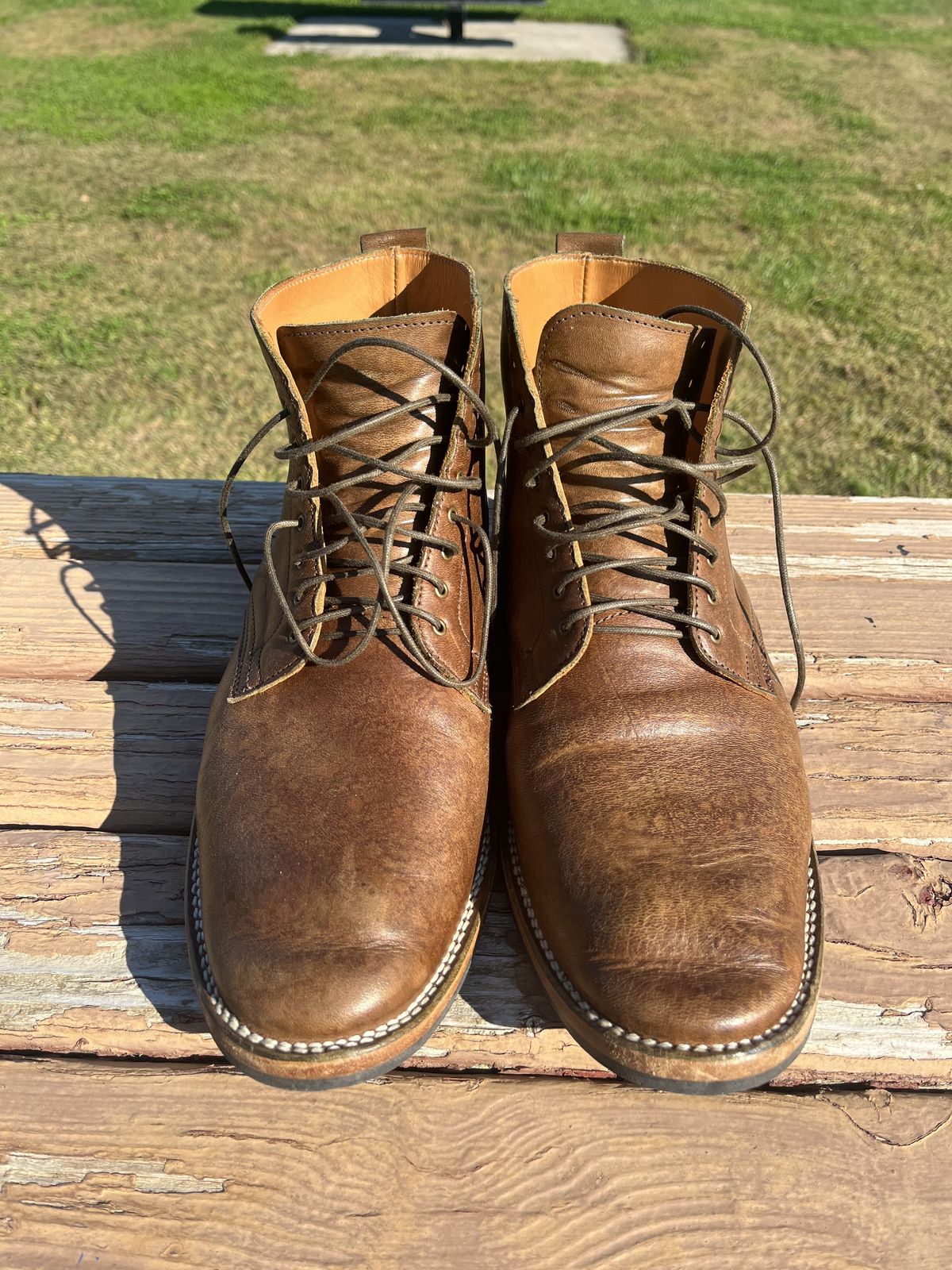 Photo by patinathunderdome on November 3, 2021 of the Viberg Service Boot in Maryam Honey Tanned Hosrehide.