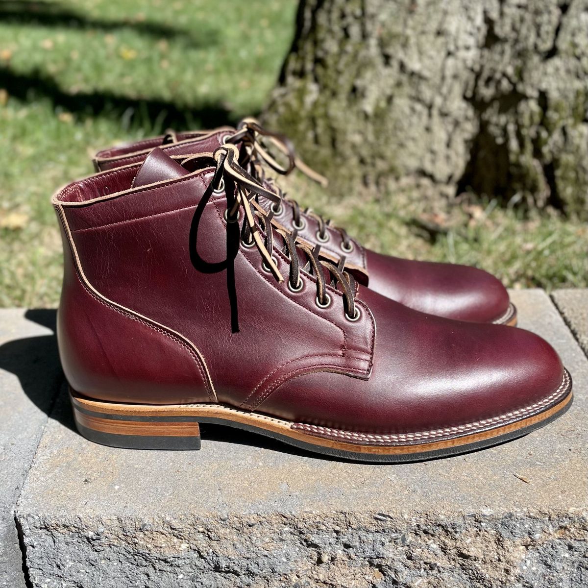 Photo by patinathunderdome on October 1, 2021 of the Viberg Service Boot in Horween Color 8 Chromexcel.