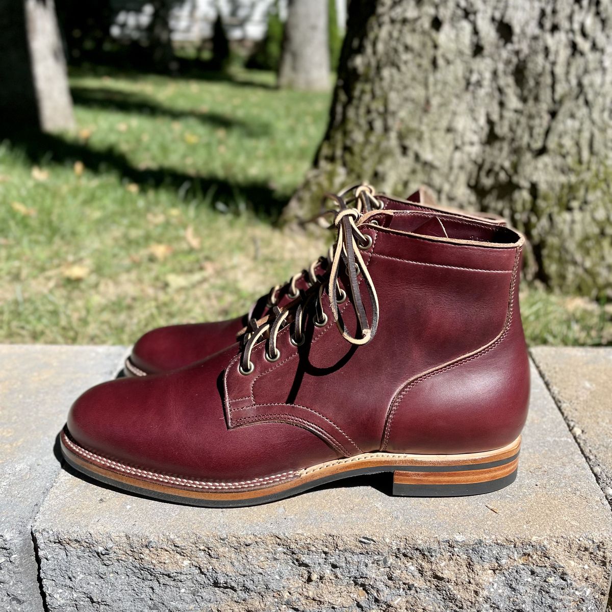Photo by patinathunderdome on October 1, 2021 of the Viberg Service Boot in Horween Color 8 Chromexcel.