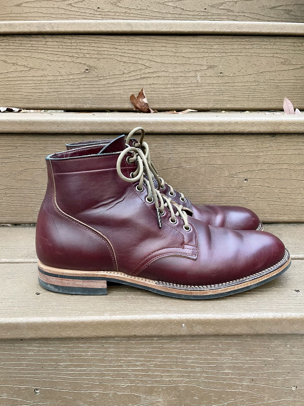 Photo by patinathunderdome on December 5, 2021 of the Viberg Service Boot in Horween Color 8 Chromexcel.
