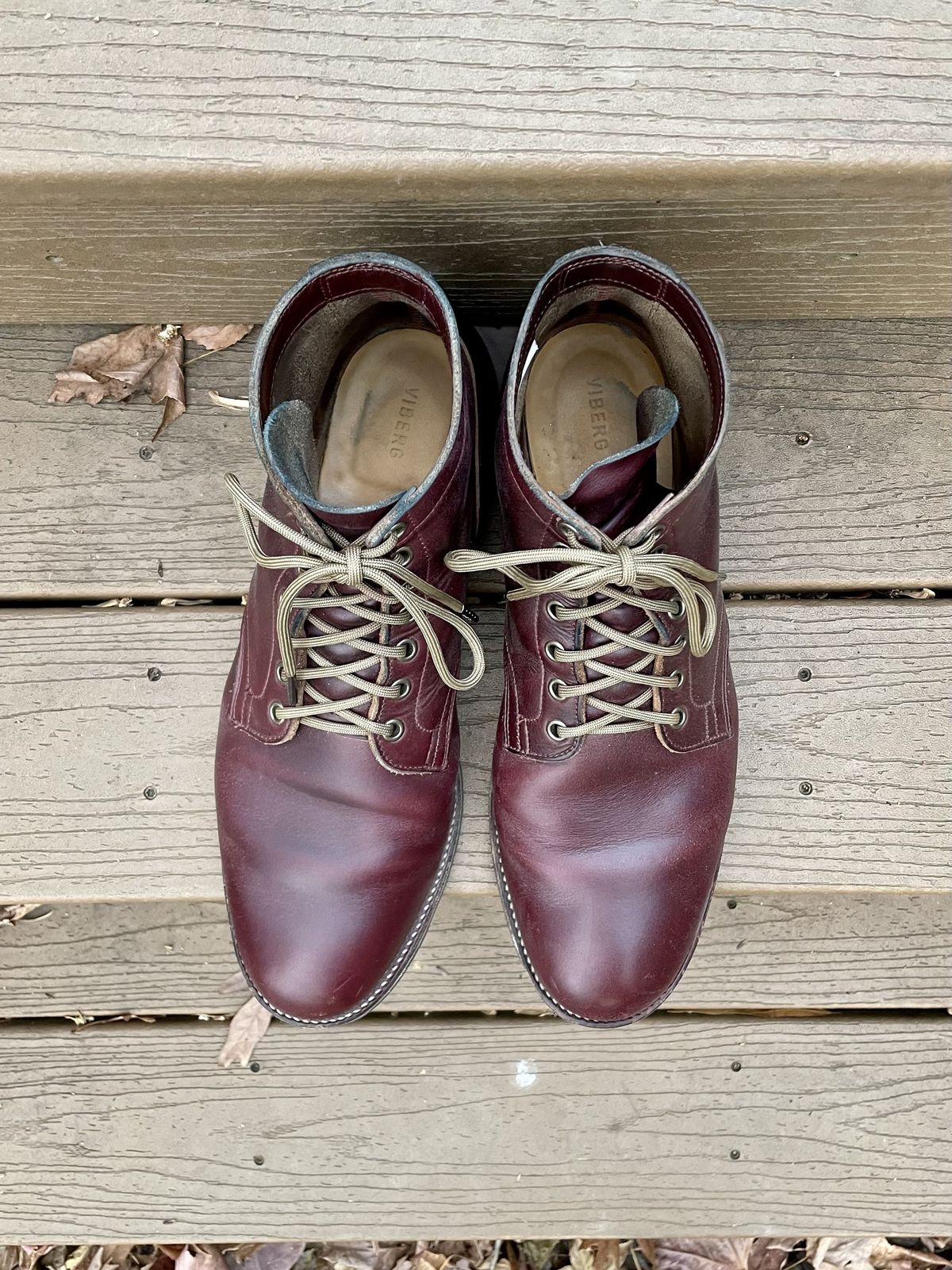 Photo by patinathunderdome on December 5, 2021 of the Viberg Service Boot in Horween Color 8 Chromexcel.