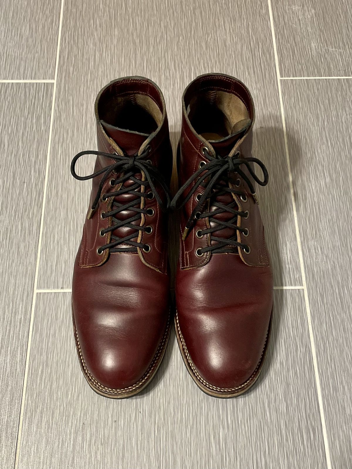 Photo by patinathunderdome on January 5, 2022 of the Viberg Service Boot in Horween Color 8 Chromexcel.