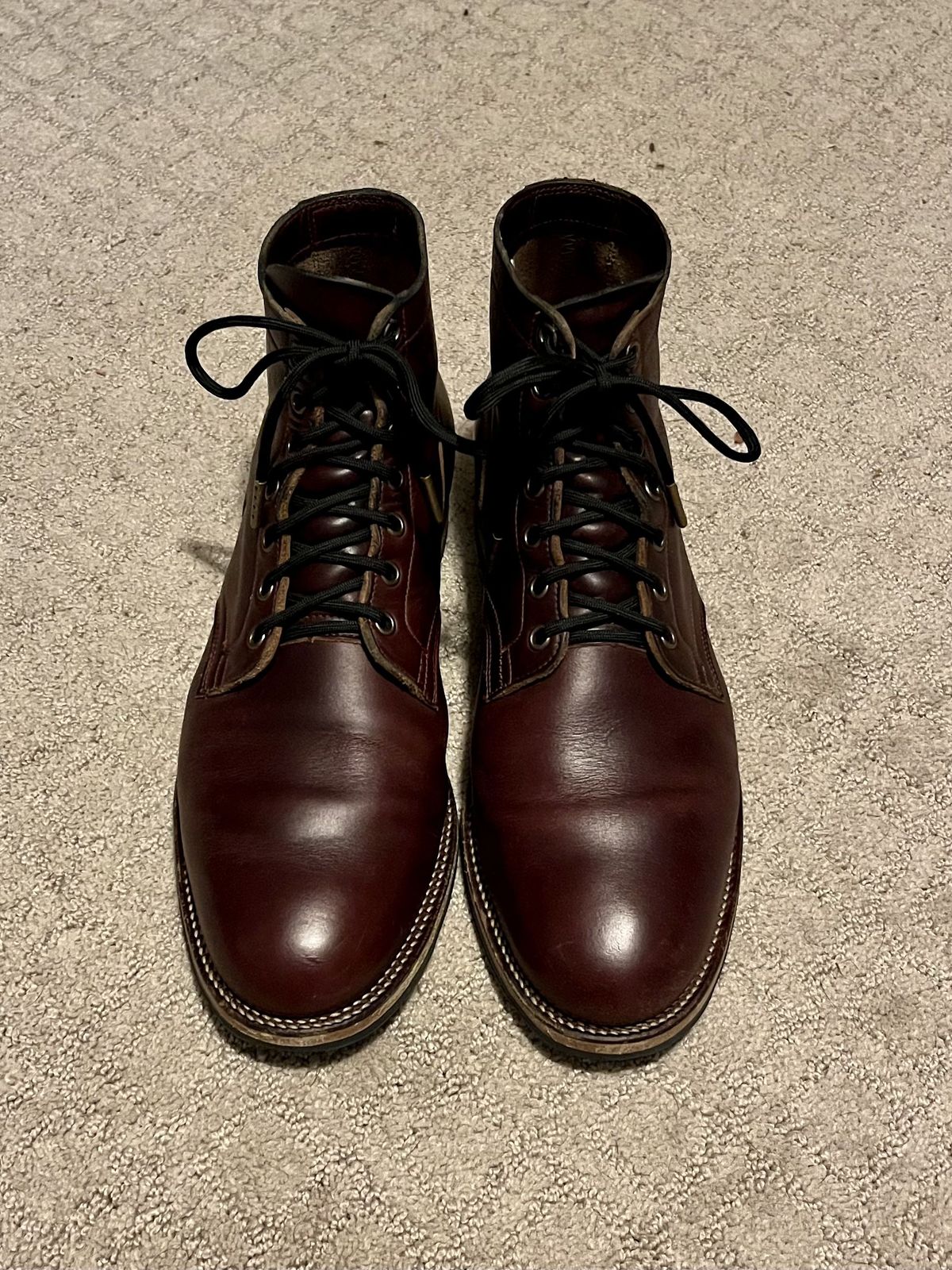 Photo by patinathunderdome on February 6, 2022 of the Viberg Service Boot in Horween Color 8 Chromexcel.