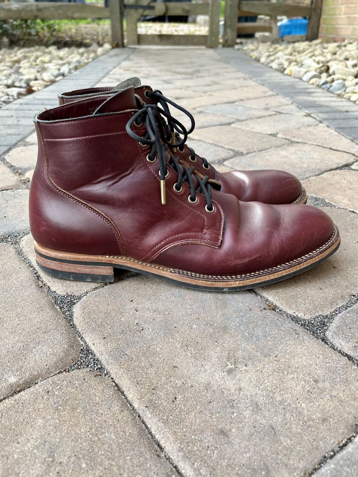 Photo by patinathunderdome on May 5, 2022 of the Viberg Service Boot in Horween Color 8 Chromexcel.