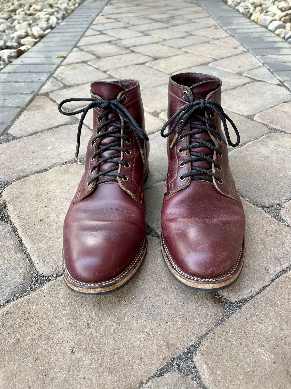 Photo by patinathunderdome on May 5, 2022 of the Viberg Service Boot in Horween Color 8 Chromexcel.