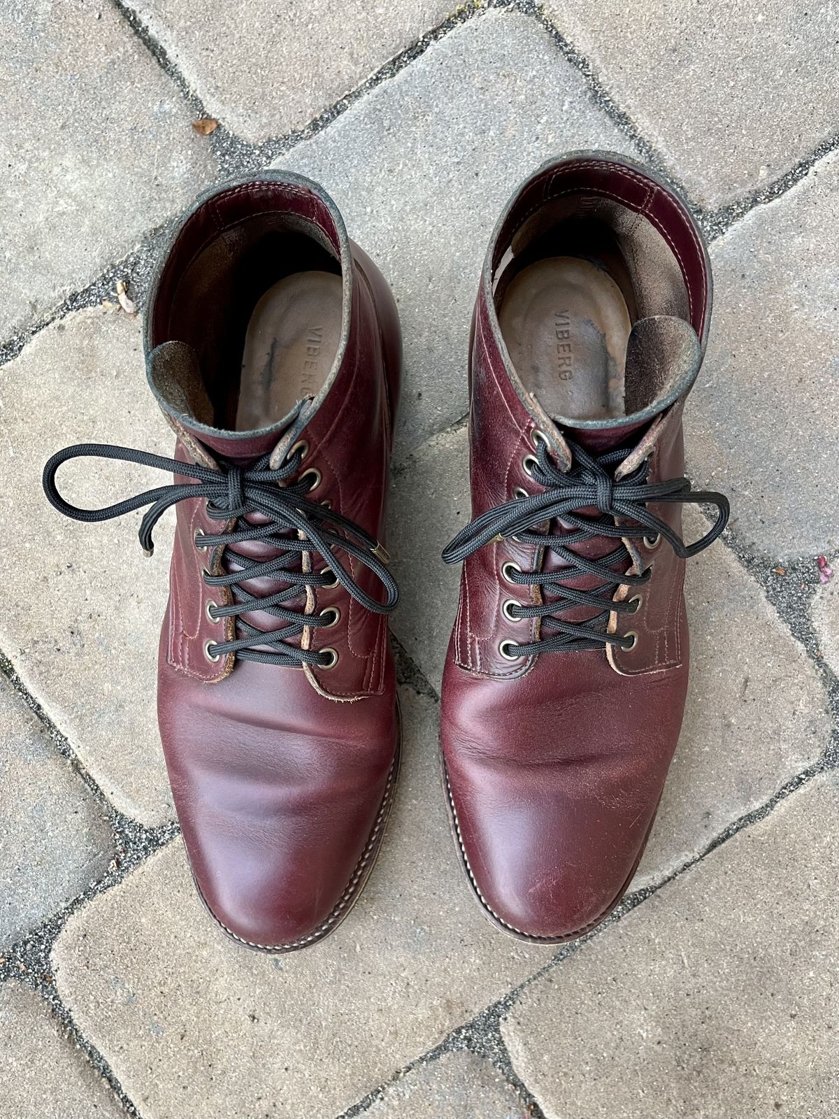 Photo by patinathunderdome on May 5, 2022 of the Viberg Service Boot in Horween Color 8 Chromexcel.