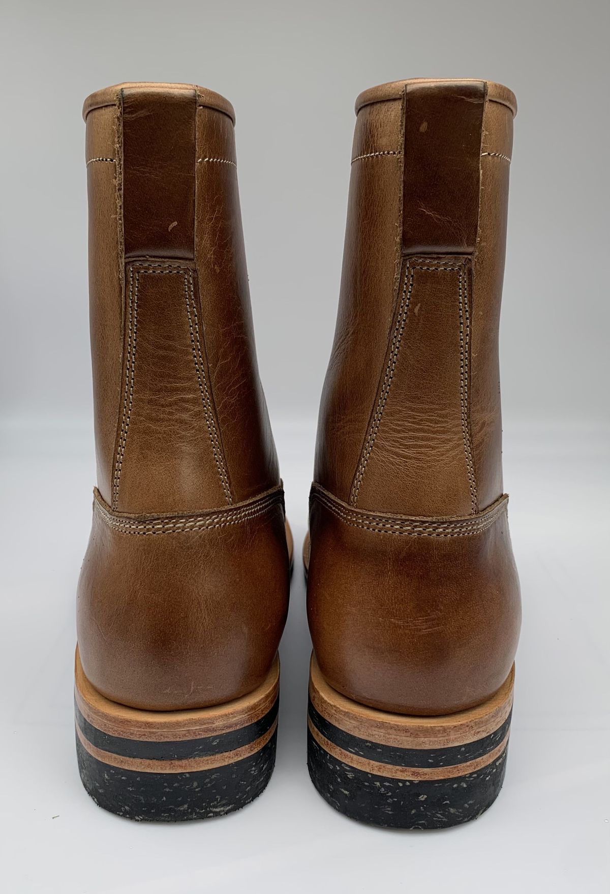 Photo by patinathunderdome on September 30, 2021 of the Monroe 29917 in Horween Natural Chromexcel.