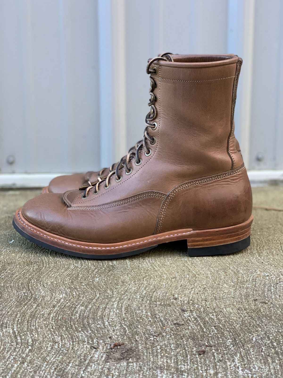 Photo by patinathunderdome on December 5, 2021 of the Monroe 29917 in Horween Natural Chromexcel.