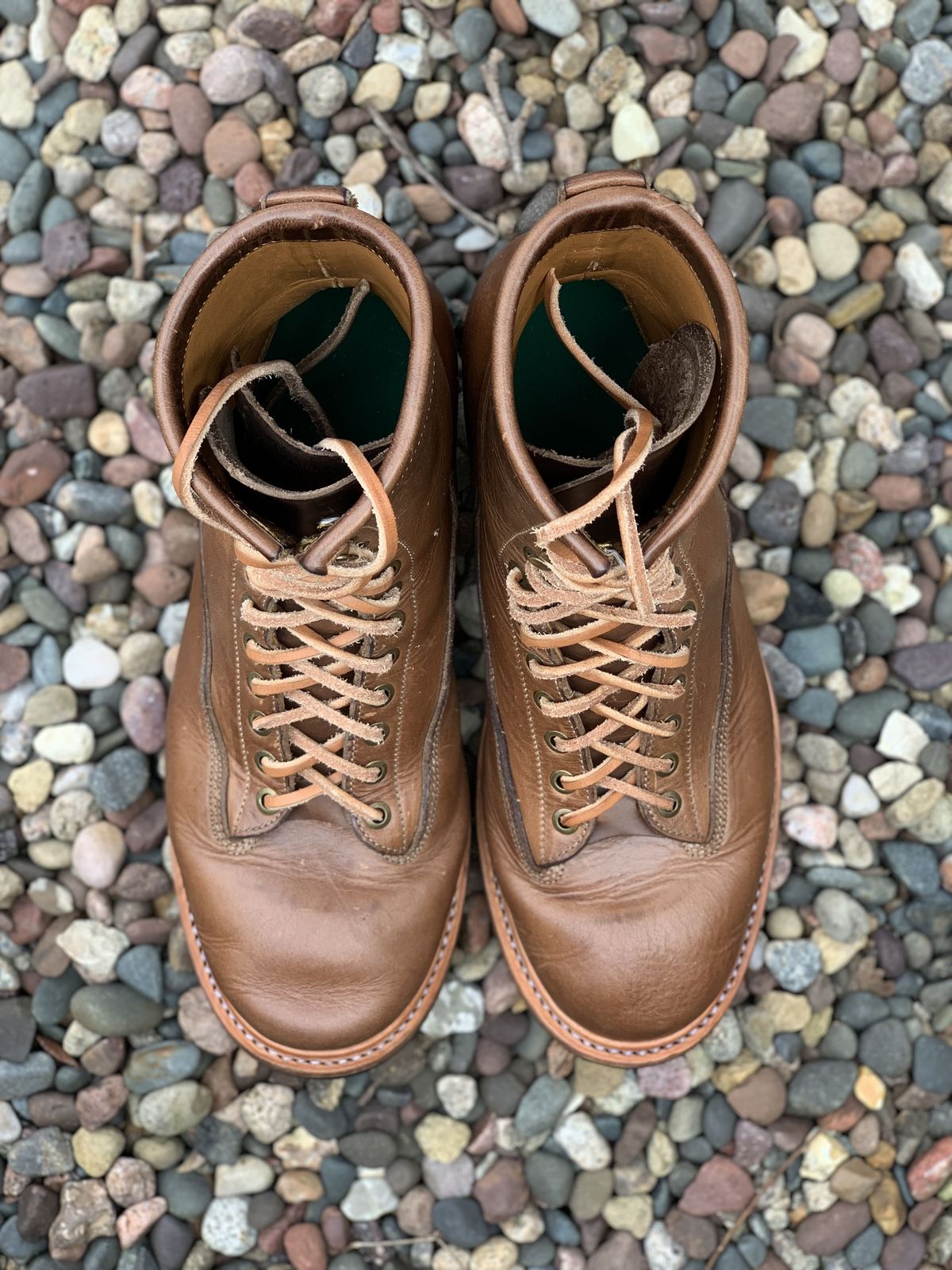 Photo by patinathunderdome on March 5, 2022 of the Monroe 29917 in Horween Natural Chromexcel.