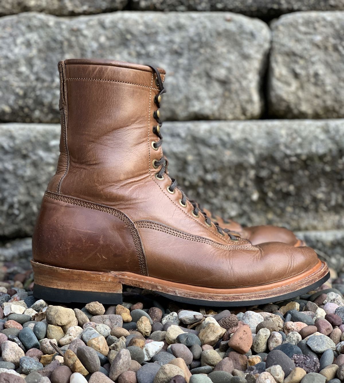 Photo by patinathunderdome on April 3, 2022 of the Monroe 29917 in Horween Natural Chromexcel.