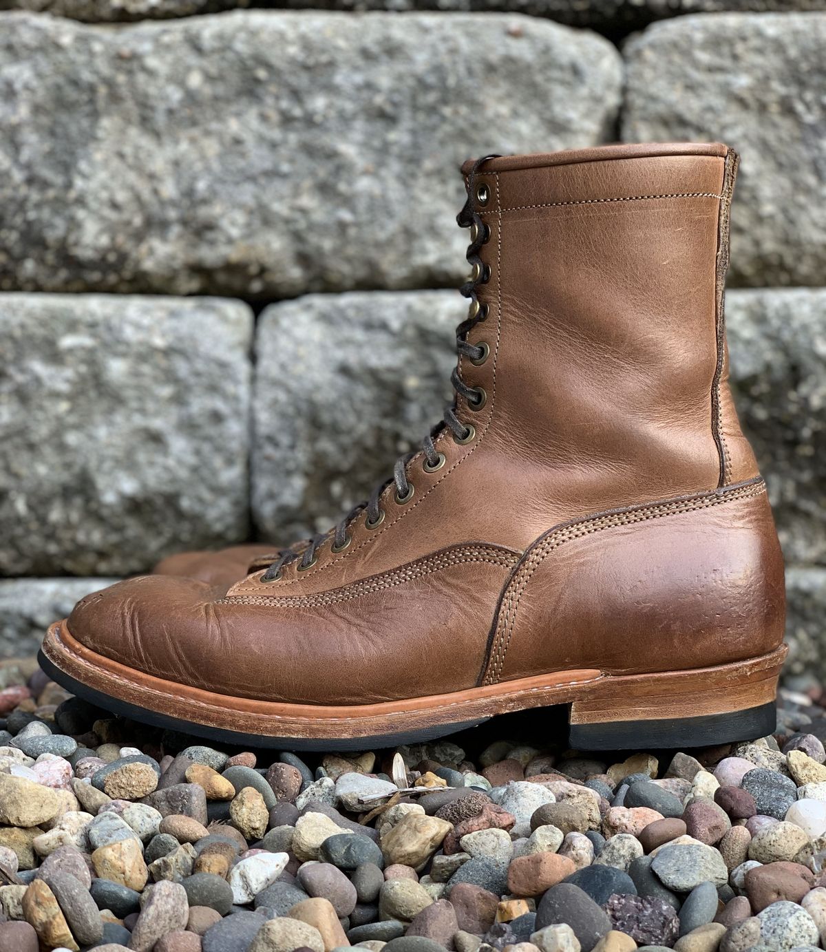 Photo by patinathunderdome on April 3, 2022 of the Monroe 29917 in Horween Natural Chromexcel.