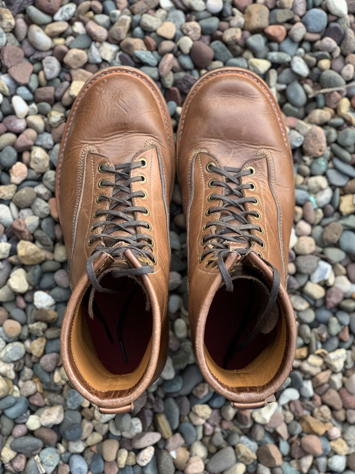 Photo by patinathunderdome on April 3, 2022 of the Monroe 29917 in Horween Natural Chromexcel.