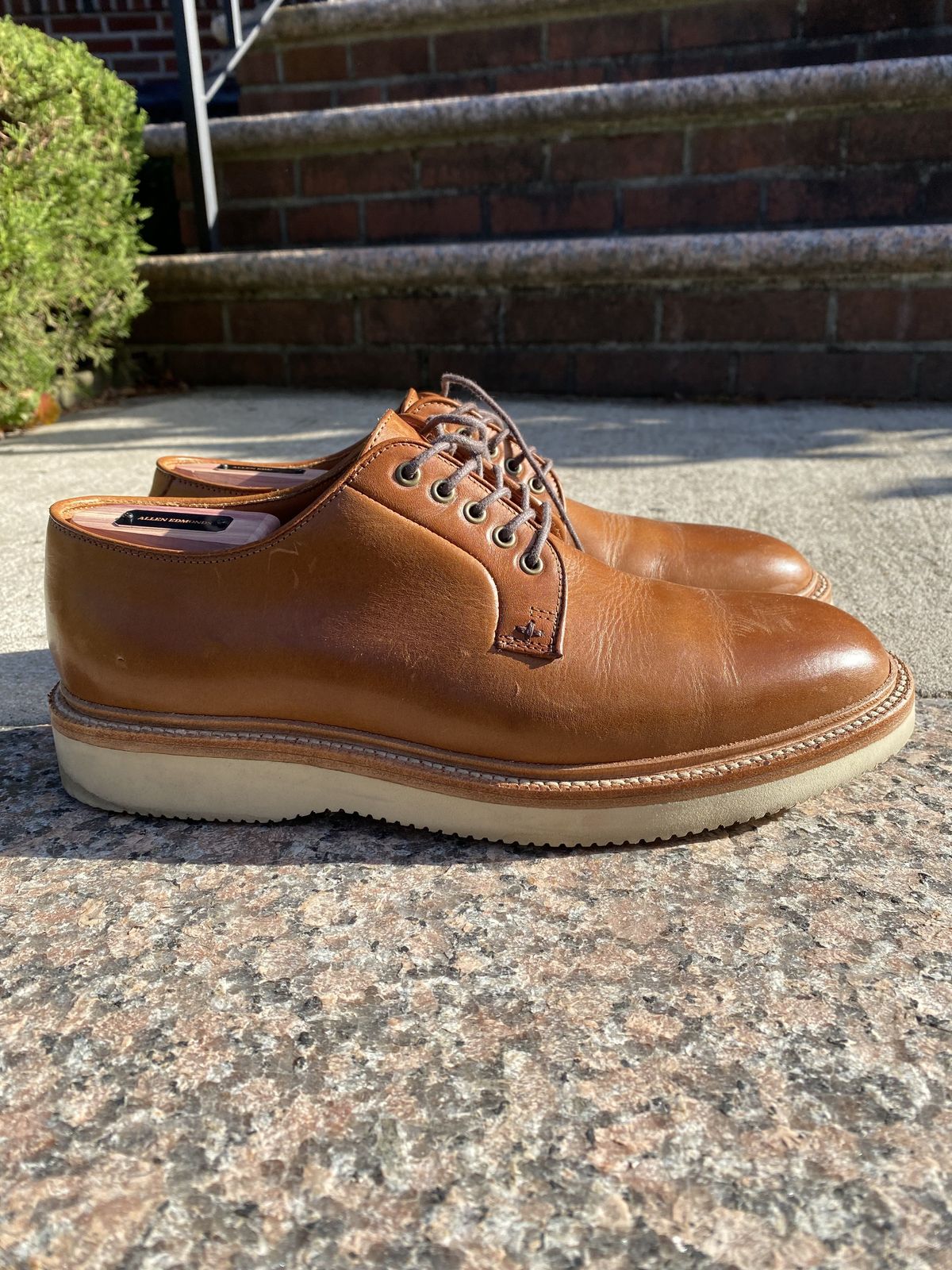 Photo by patinathunderdome on December 3, 2021 of the Grant Stone Plain Toe Blucher in Badalassi Carlo Saddle Tan Minerva.