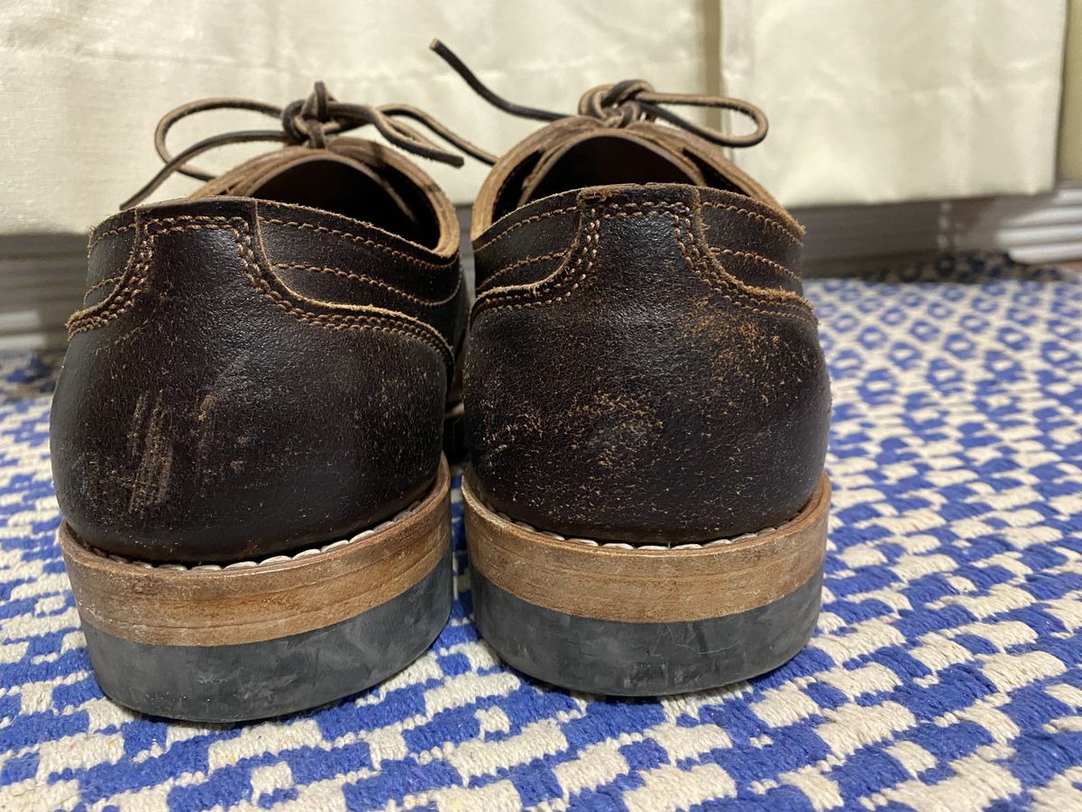 Photo by patinathunderdome on December 6, 2021 of the Truman Derby in Horween Java Waxed Flesh.