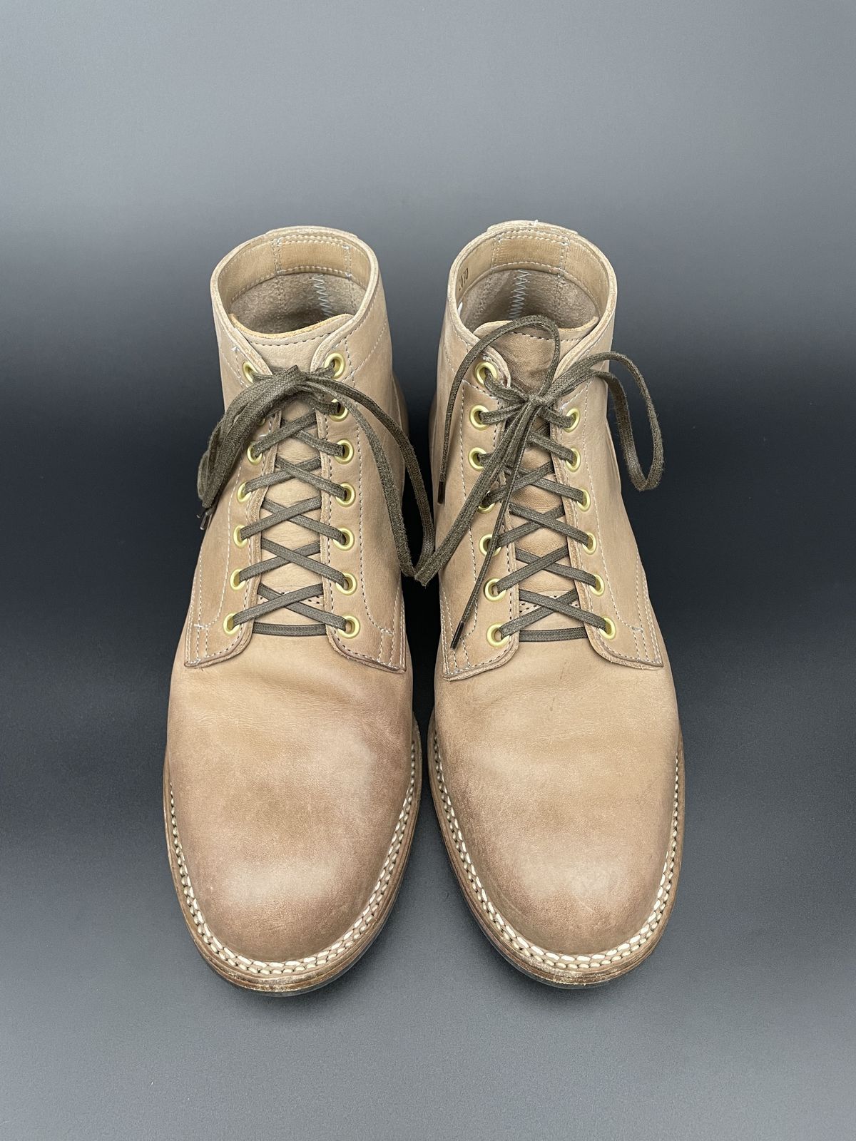 Photo by patinathunderdome on November 3, 2021 of the Viberg Service Boot in Maryam Fango Horsebutt.