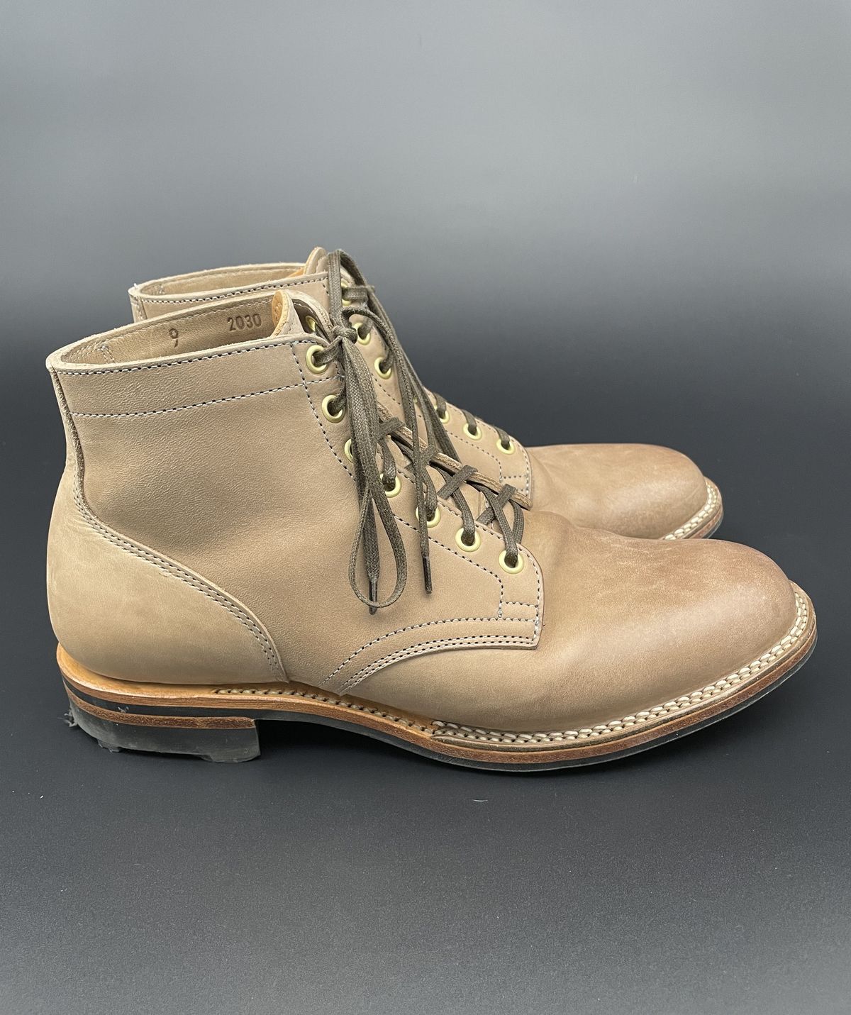 Photo by patinathunderdome on November 3, 2021 of the Viberg Service Boot in Maryam Fango Horsebutt.