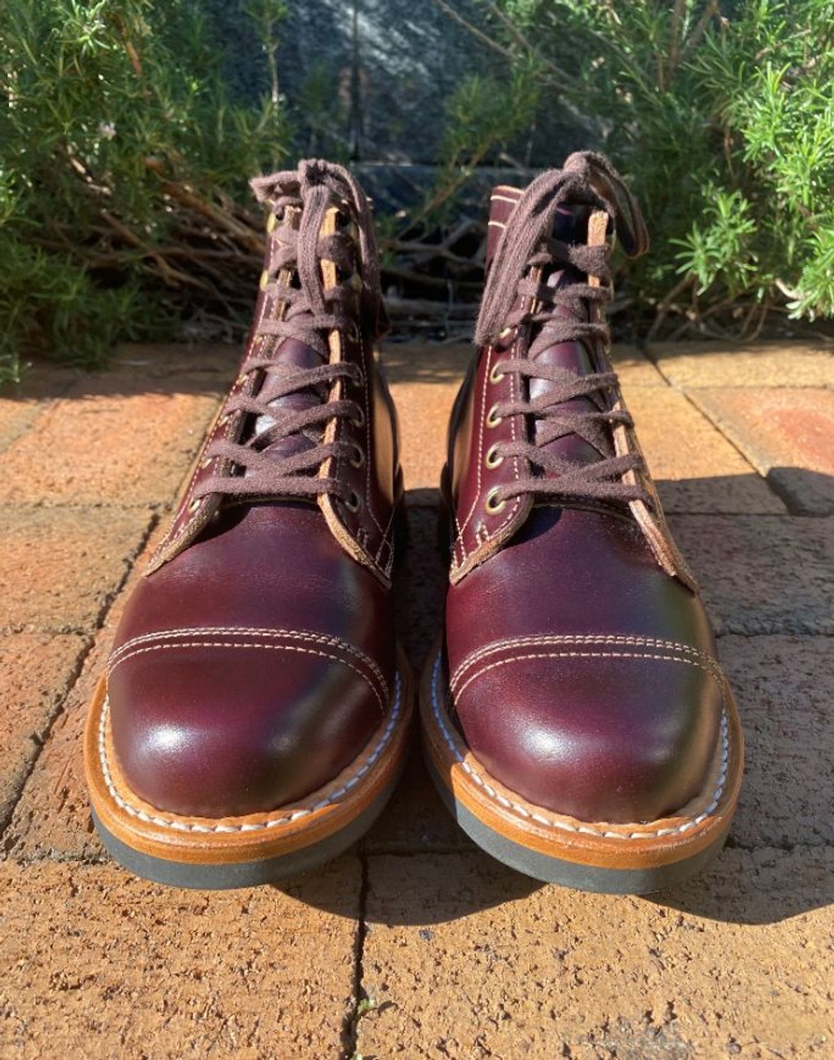 Photo by patinathunderdome on October 1, 2021 of the Truman Service Boot in Seidel Oxblood Double Shot.