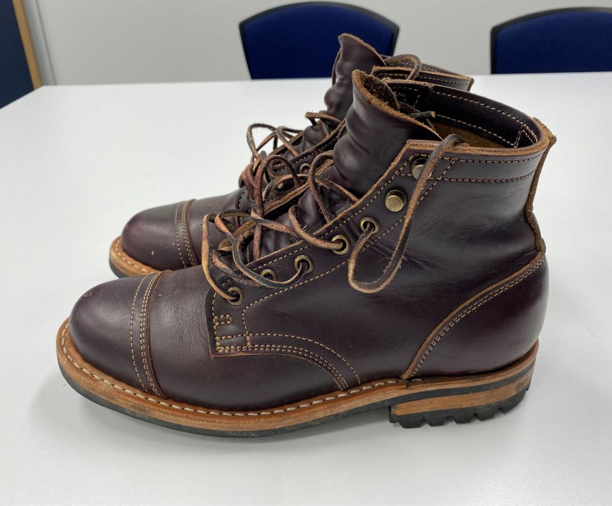 Photo by patinathunderdome on November 5, 2021 of the Truman Service Boot in Seidel Oxblood Double Shot.