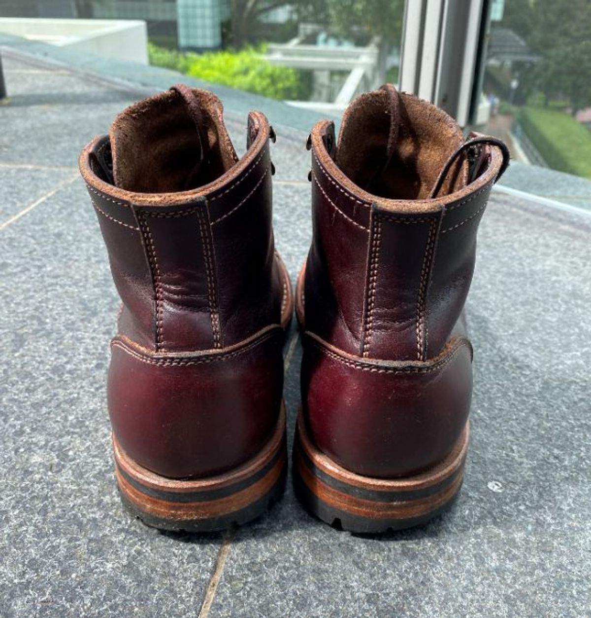 Photo by patinathunderdome on March 5, 2022 of the Truman Service Boot in Seidel Oxblood Double Shot.