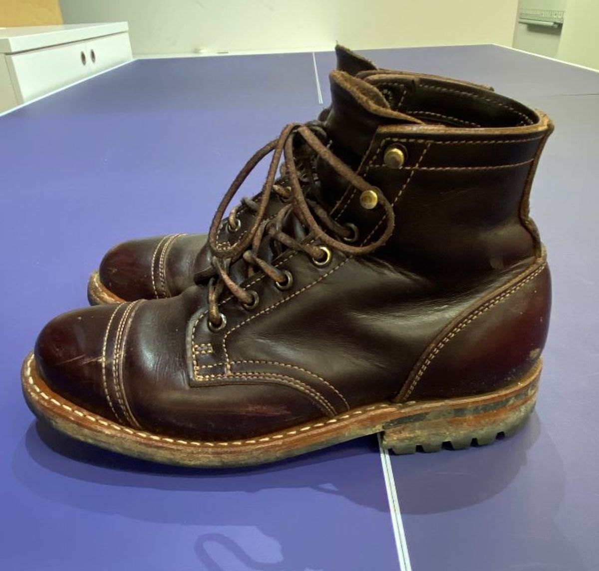 Photo by patinathunderdome on April 5, 2022 of the Truman Service Boot in Seidel Oxblood Double Shot.