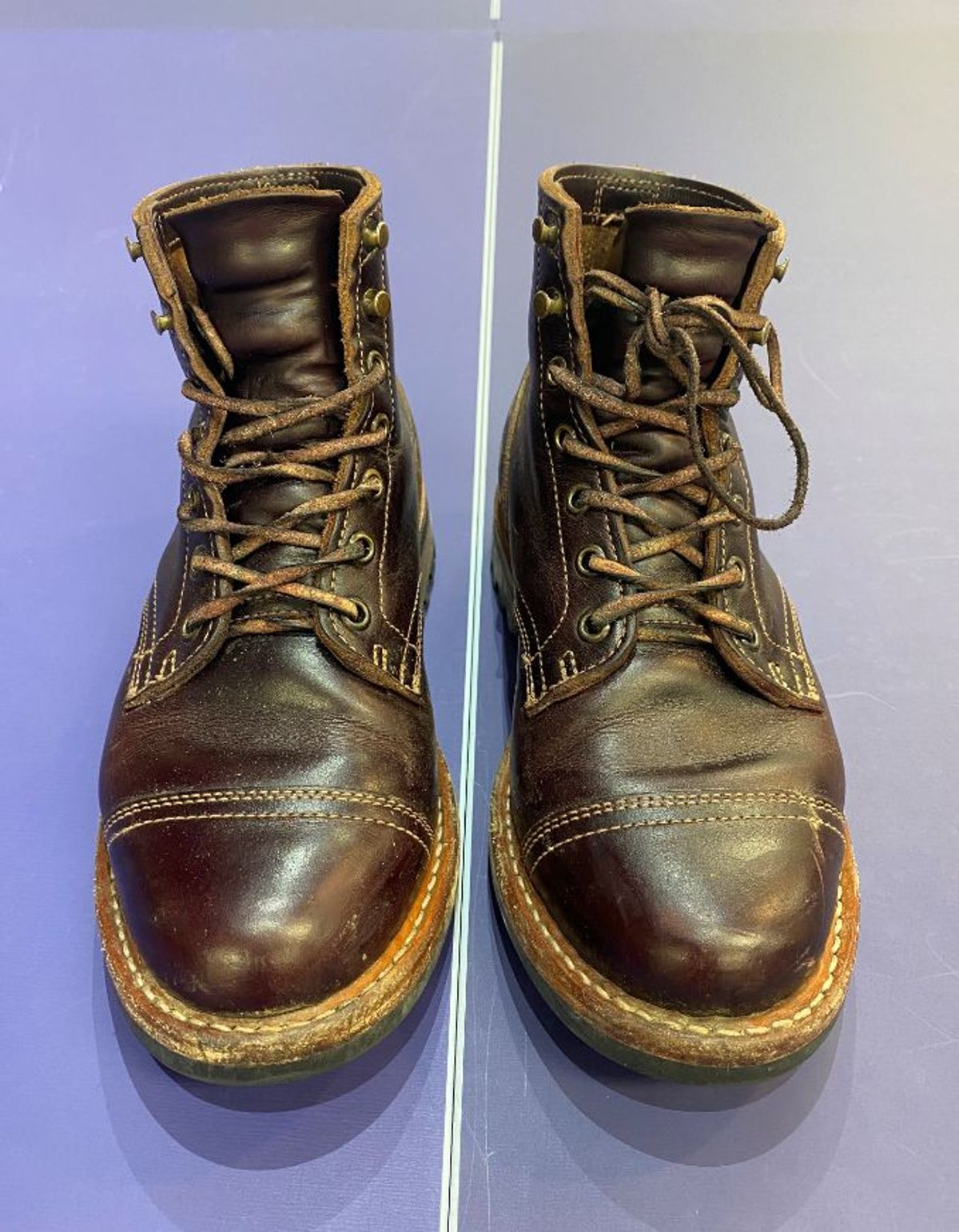 Photo by patinathunderdome on April 5, 2022 of the Truman Service Boot in Seidel Oxblood Double Shot.