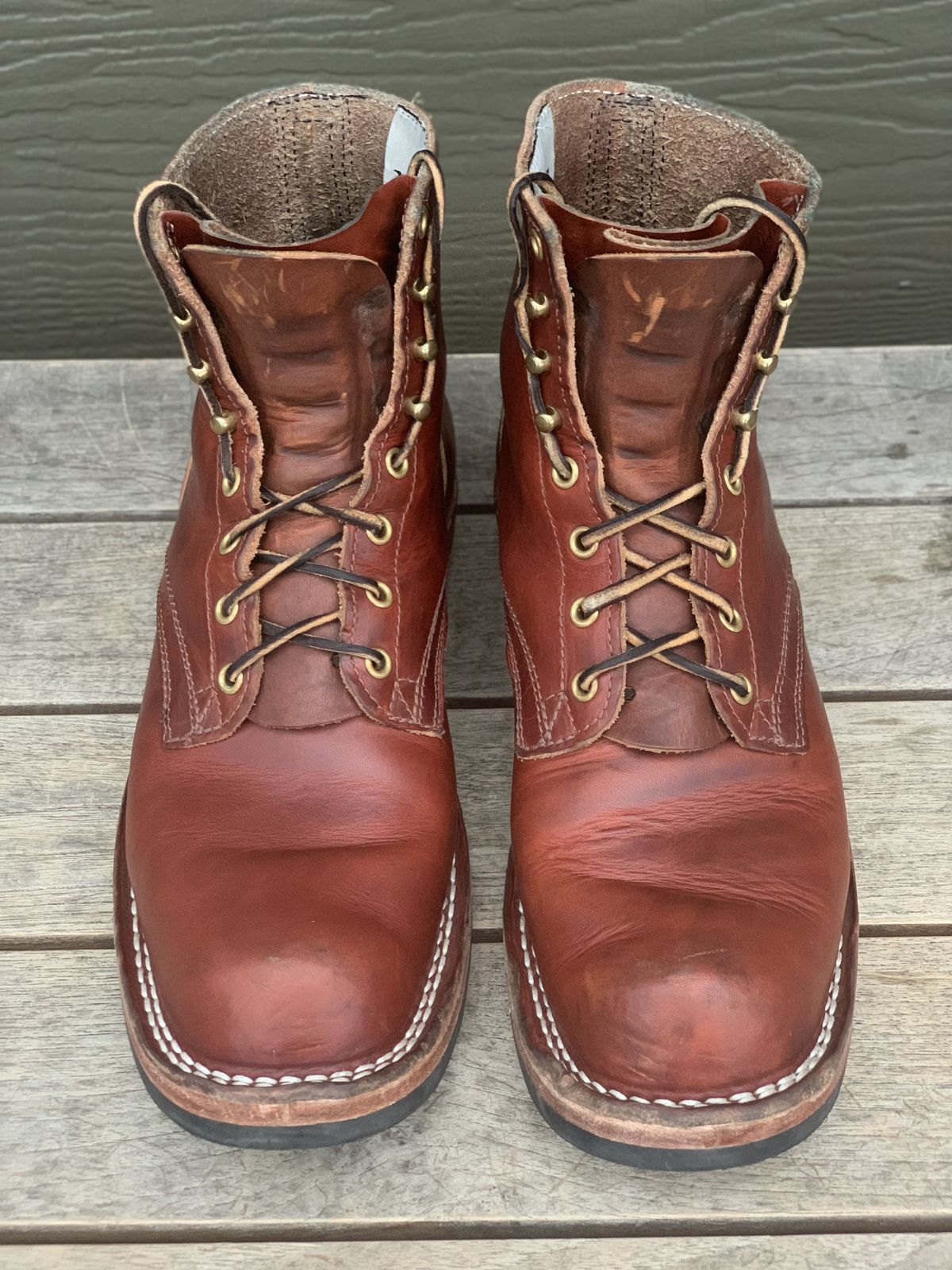 Photo by patinathunderdome on November 1, 2021 of the Nicks Prospector in Wickett & Craig Tan Oiled Latigo.