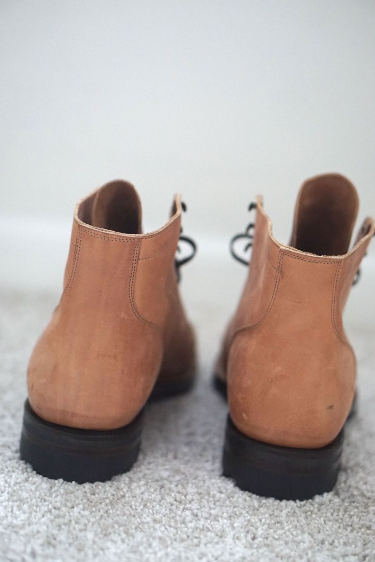 Photo by patinathunderdome on September 30, 2021 of the Viberg Service Boot in Maryam Used Cuoio Nubuck.
