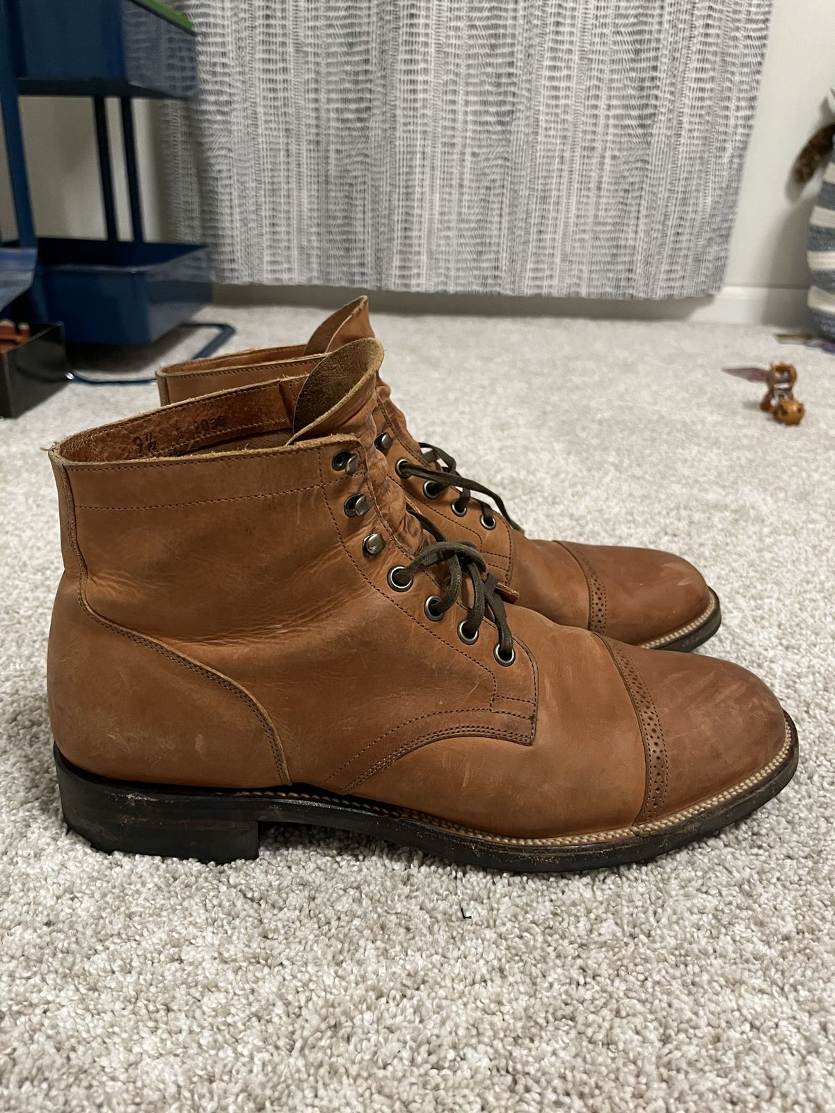 Photo by patinathunderdome on January 6, 2022 of the Viberg Service Boot in Maryam Used Cuoio Nubuck.