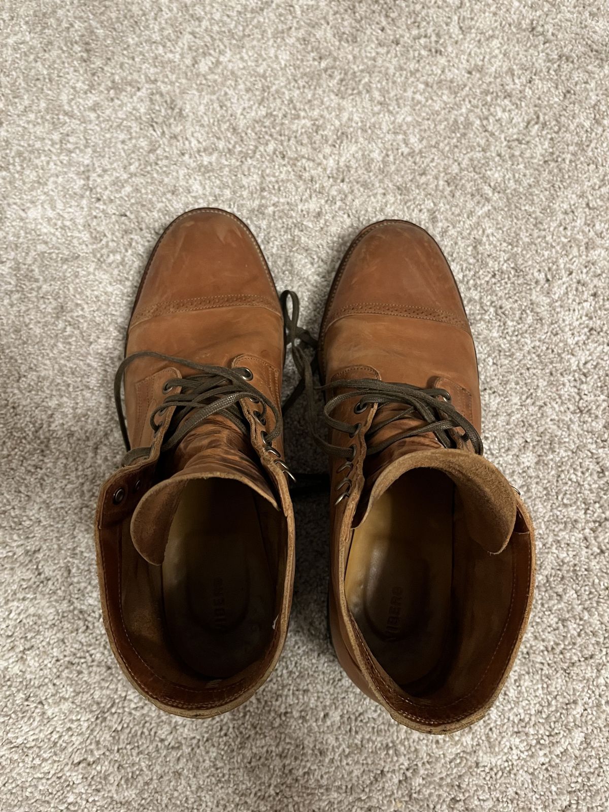 Photo by patinathunderdome on January 6, 2022 of the Viberg Service Boot in Maryam Used Cuoio Nubuck.
