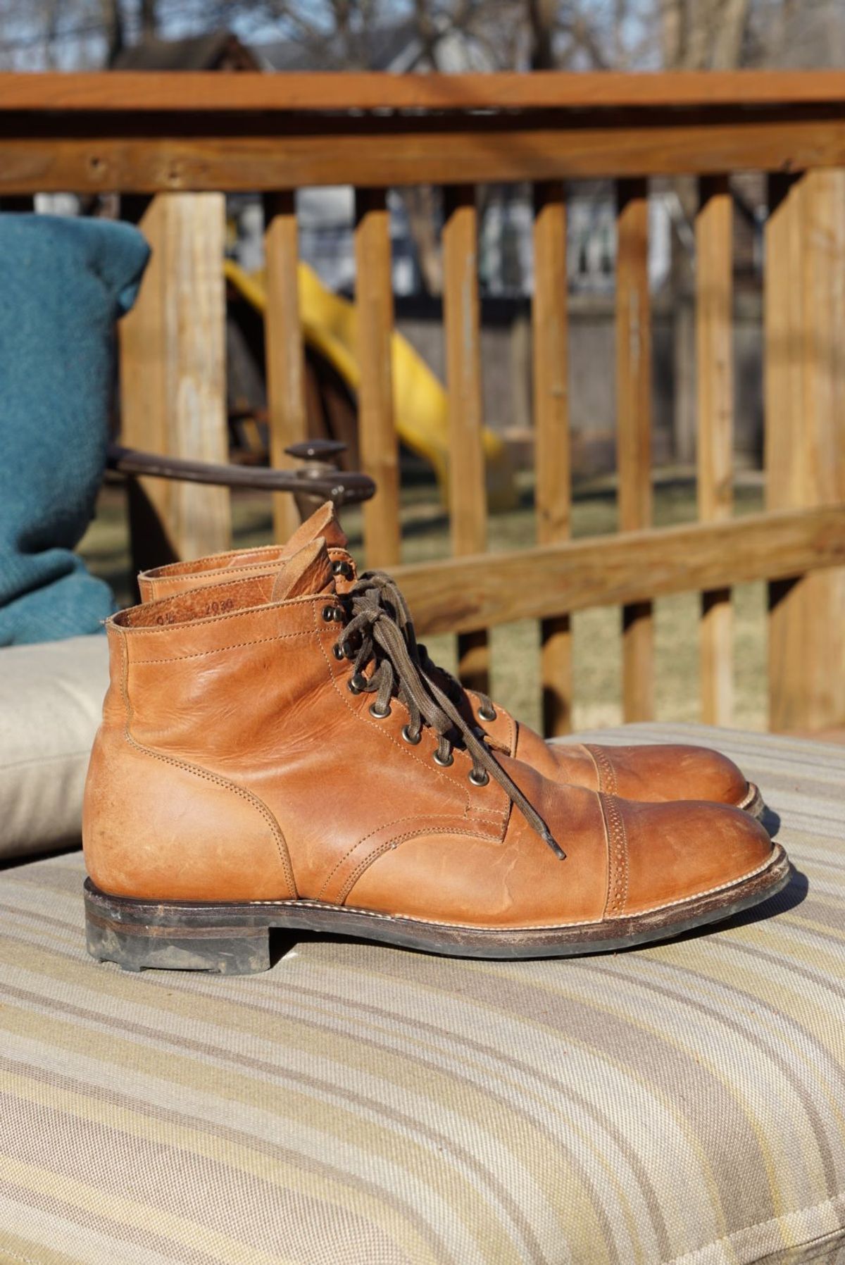 Photo by patinathunderdome on March 4, 2022 of the Viberg Service Boot in Maryam Used Cuoio Nubuck.