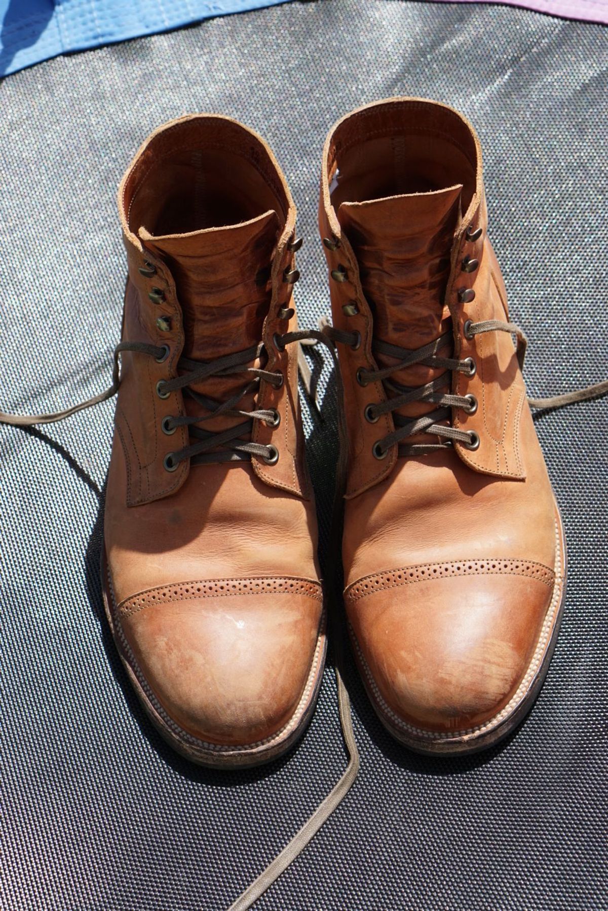 Photo by patinathunderdome on April 4, 2022 of the Viberg Service Boot in Maryam Used Cuoio Nubuck.