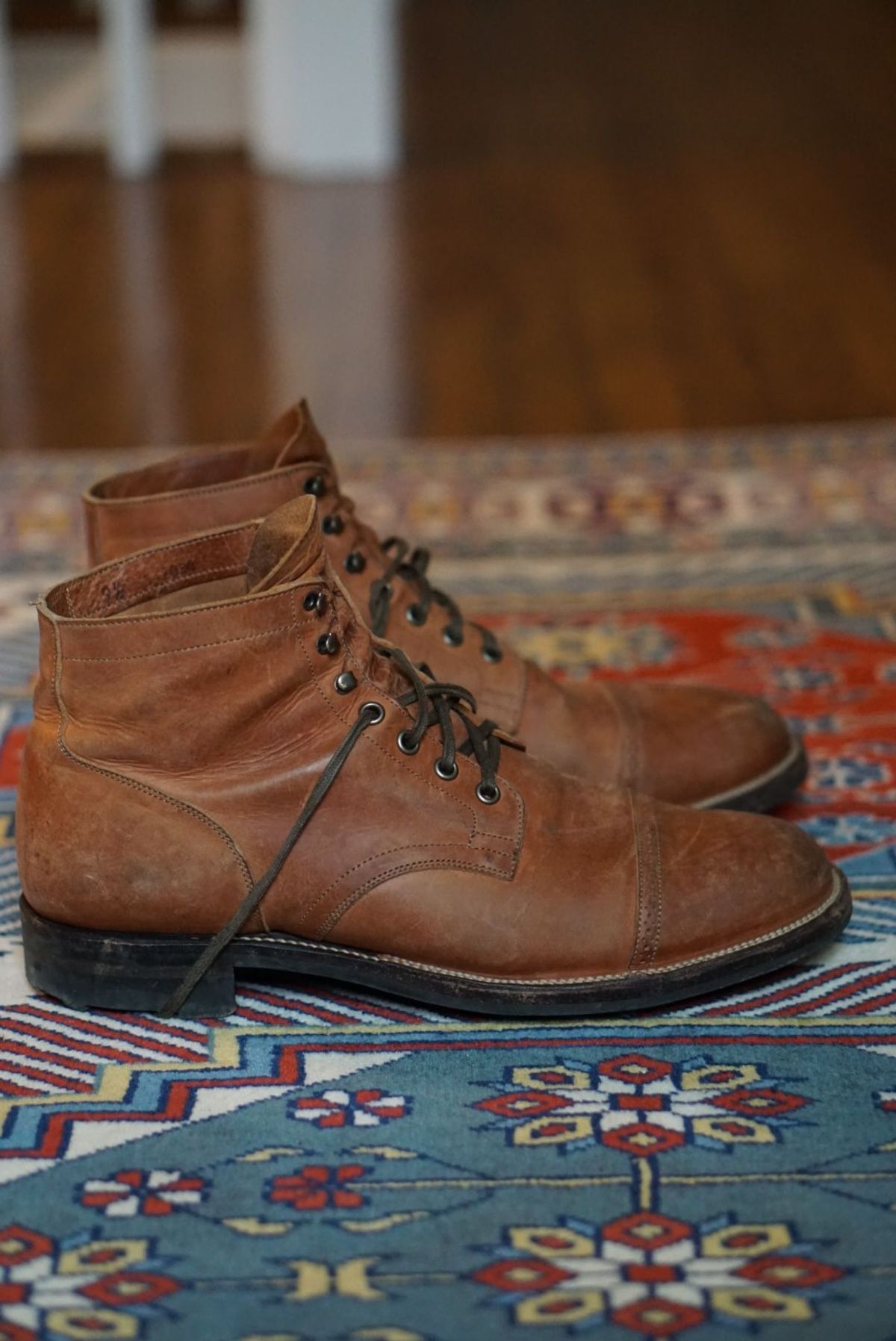 Photo by patinathunderdome on May 3, 2022 of the Viberg Service Boot in Maryam Used Cuoio Nubuck.