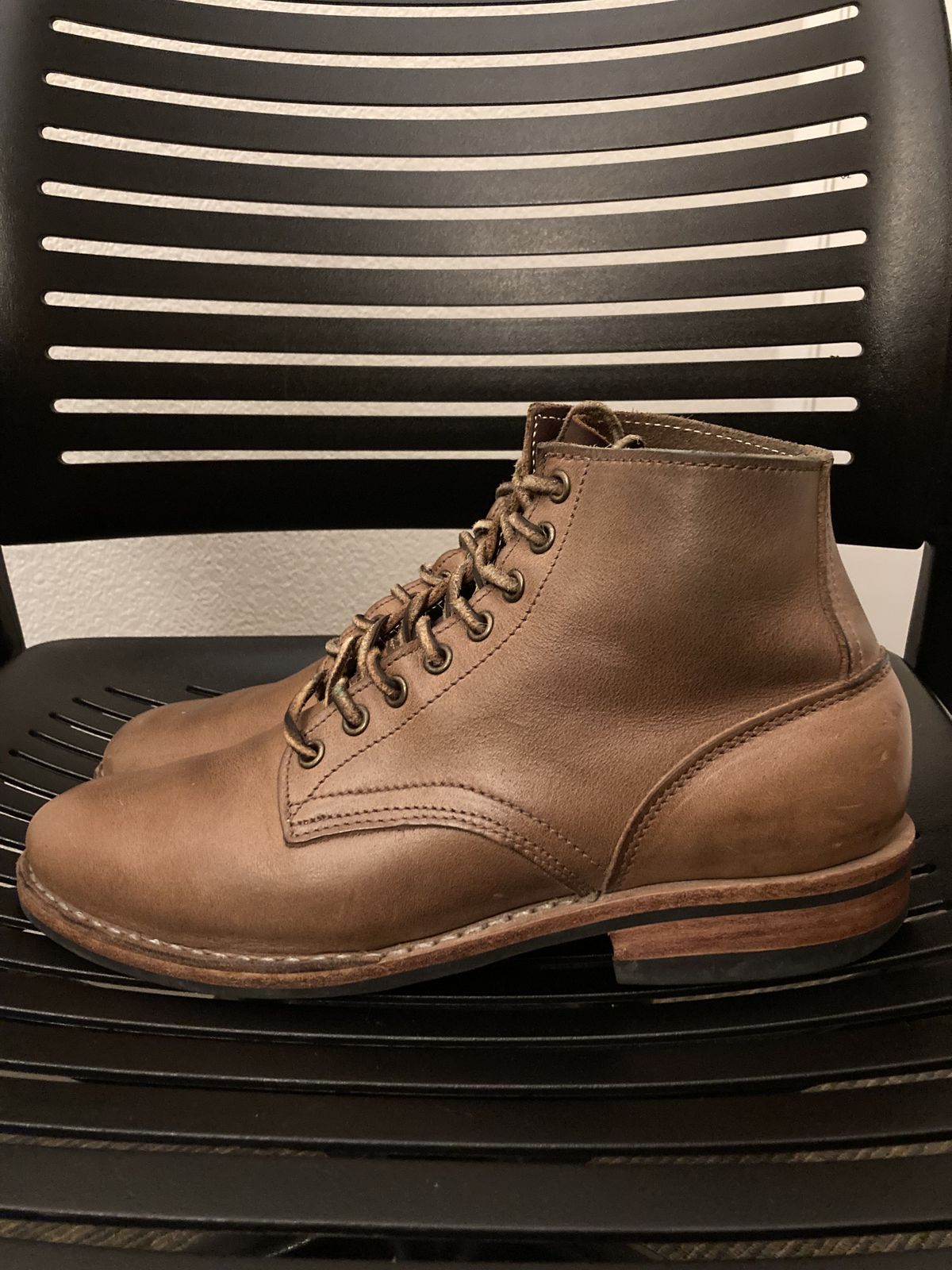 Photo by patinathunderdome on December 6, 2021 of the Oak Street Bootmakers Storm Boot in Horween Natural Chromexcel.