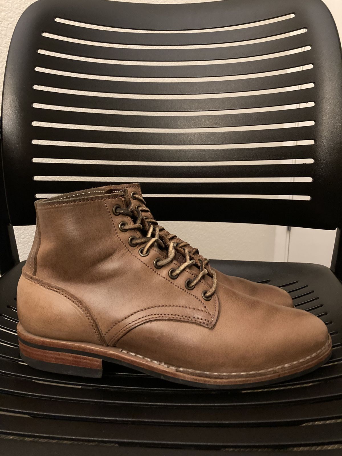 Photo by patinathunderdome on December 6, 2021 of the Oak Street Bootmakers Storm Boot in Horween Natural Chromexcel.