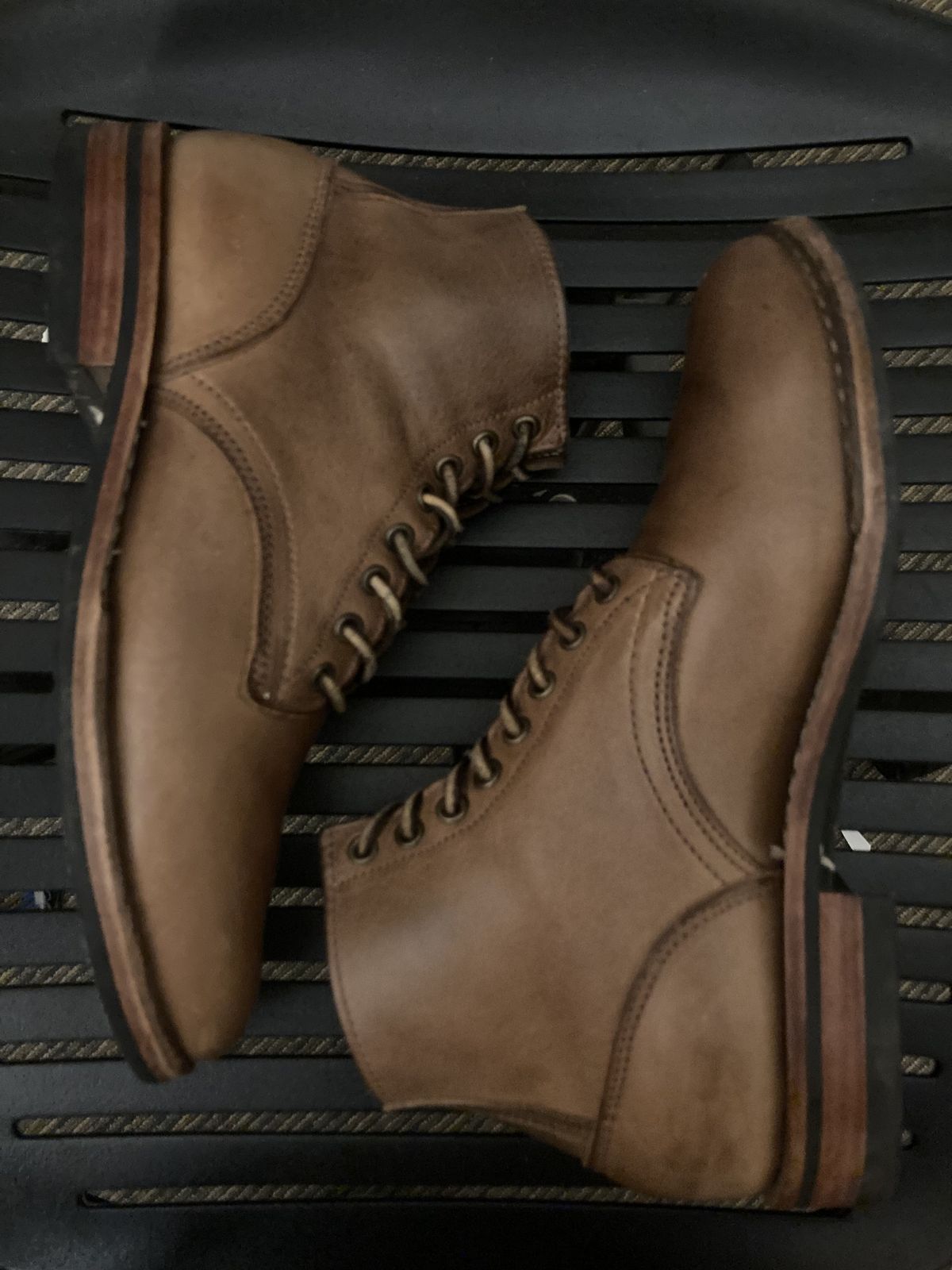 Photo by patinathunderdome on December 6, 2021 of the Oak Street Bootmakers Storm Boot in Horween Natural Chromexcel.