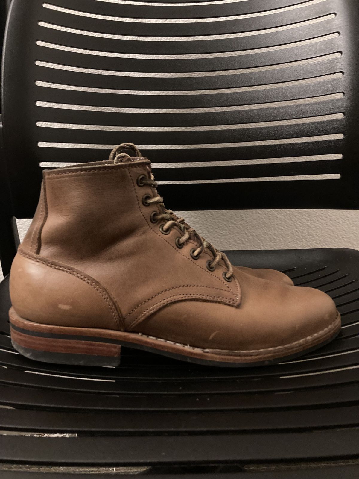 Photo by patinathunderdome on January 6, 2022 of the Oak Street Bootmakers Storm Boot in Horween Natural Chromexcel.