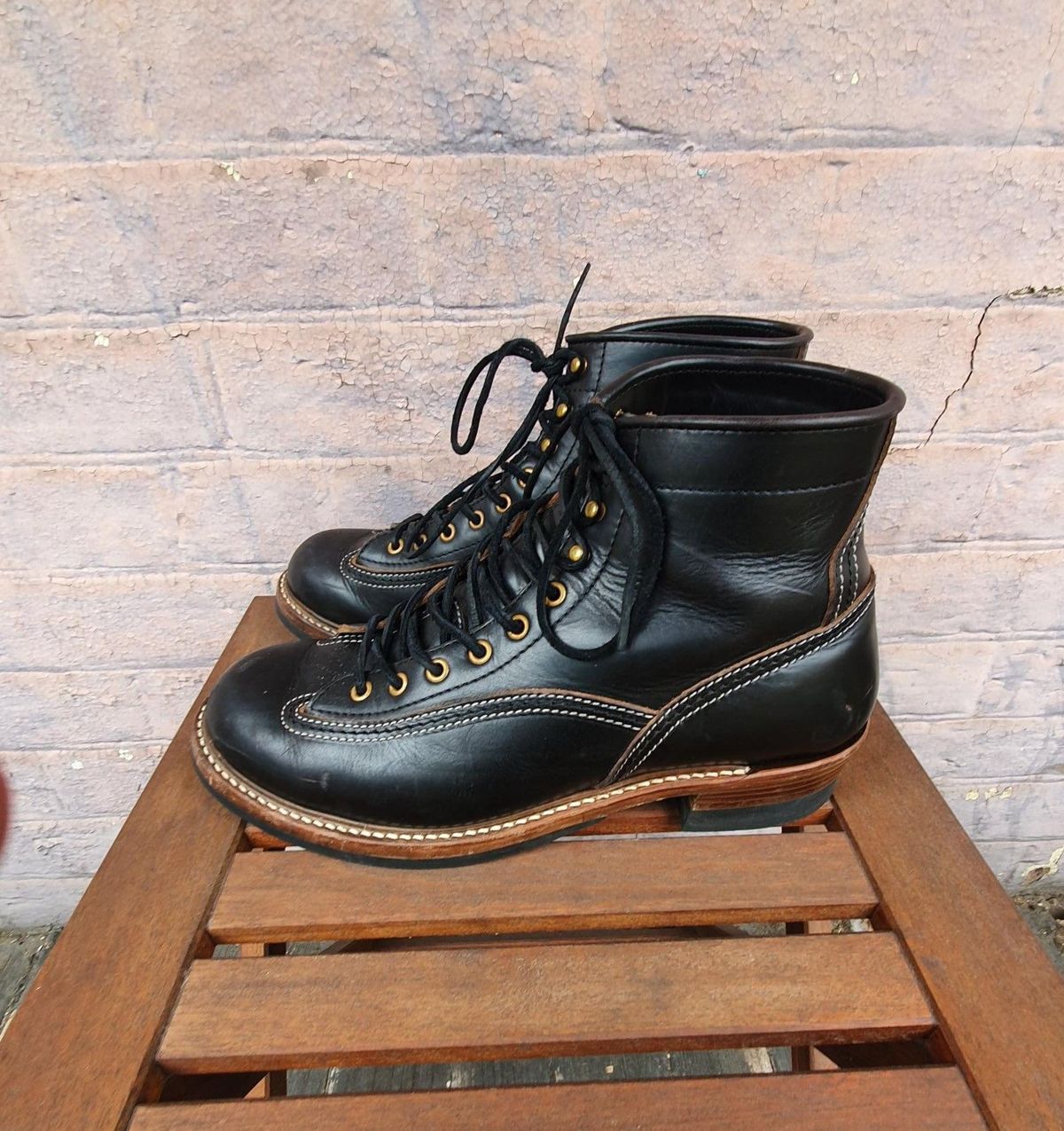 Photo by patinathunderdome on December 6, 2021 of the John Lofgren Donkey Puncher Boots in Horween Black Chromexcel.