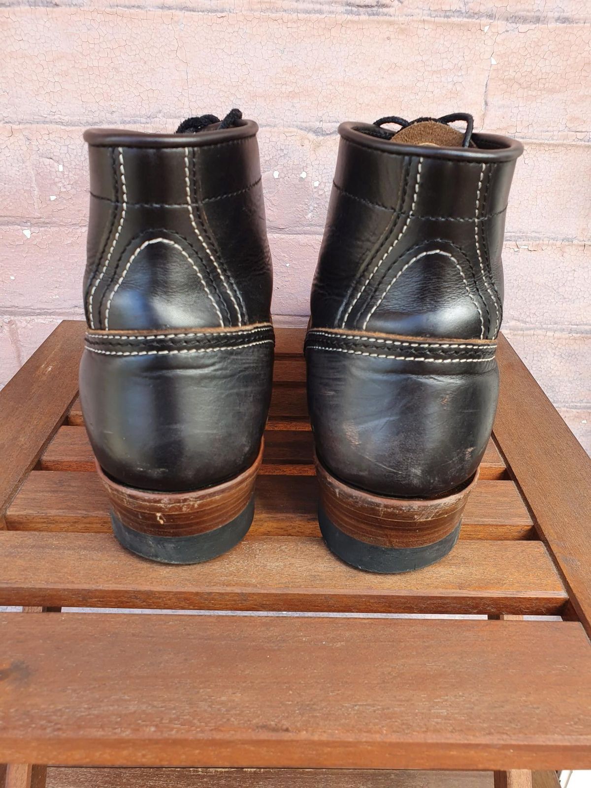 Photo by patinathunderdome on February 6, 2022 of the John Lofgren Donkey Puncher Boots in Horween Black Chromexcel.