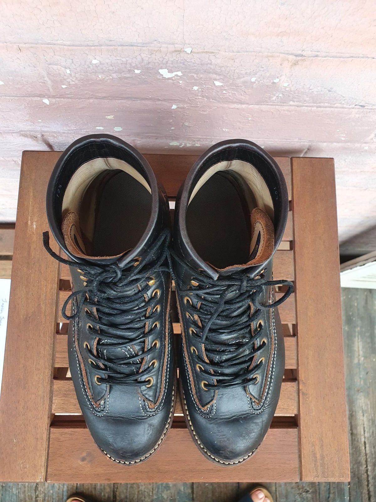 Photo by patinathunderdome on March 6, 2022 of the John Lofgren Donkey Puncher Boots in Horween Black Chromexcel.