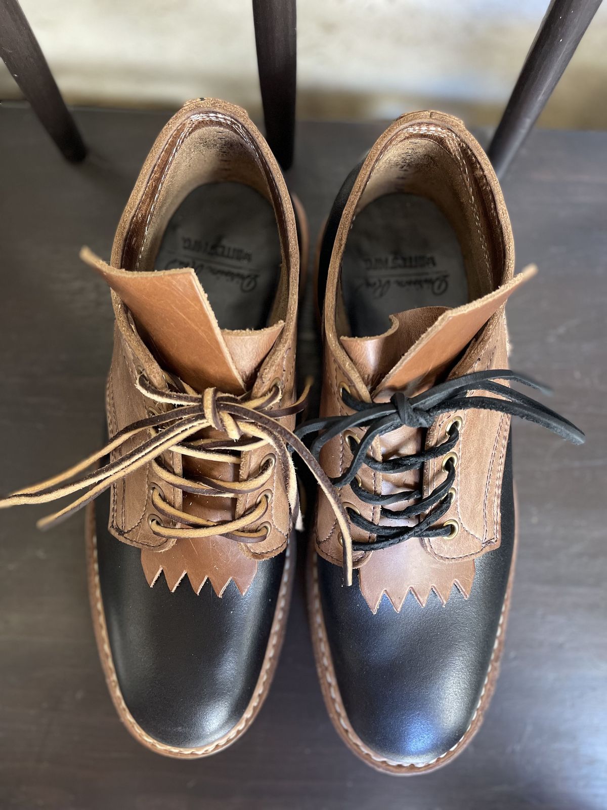 Photo by patinathunderdome on October 1, 2021 of the White's Oxford in Horween Natural Waxed Flesh.
