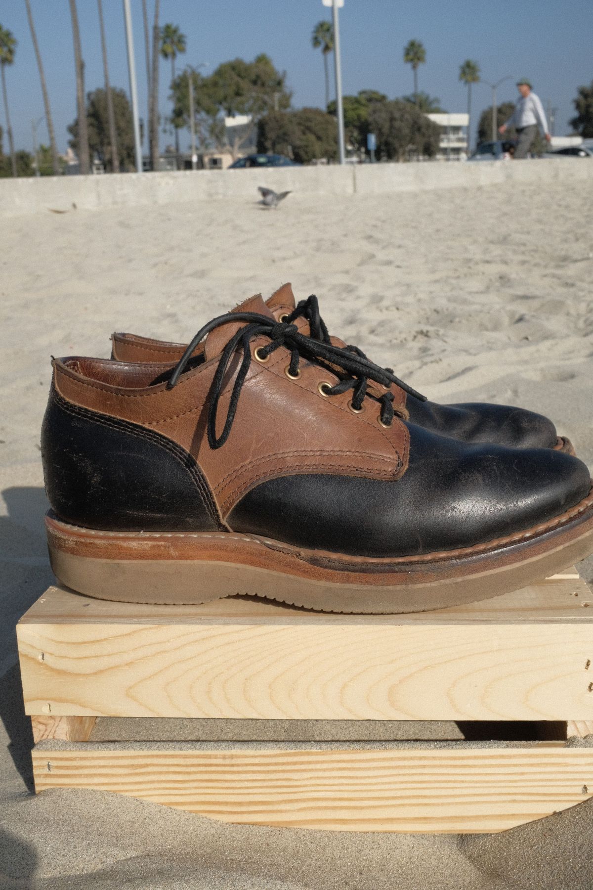 Photo by patinathunderdome on December 5, 2021 of the White's Oxford in Horween Natural Waxed Flesh.