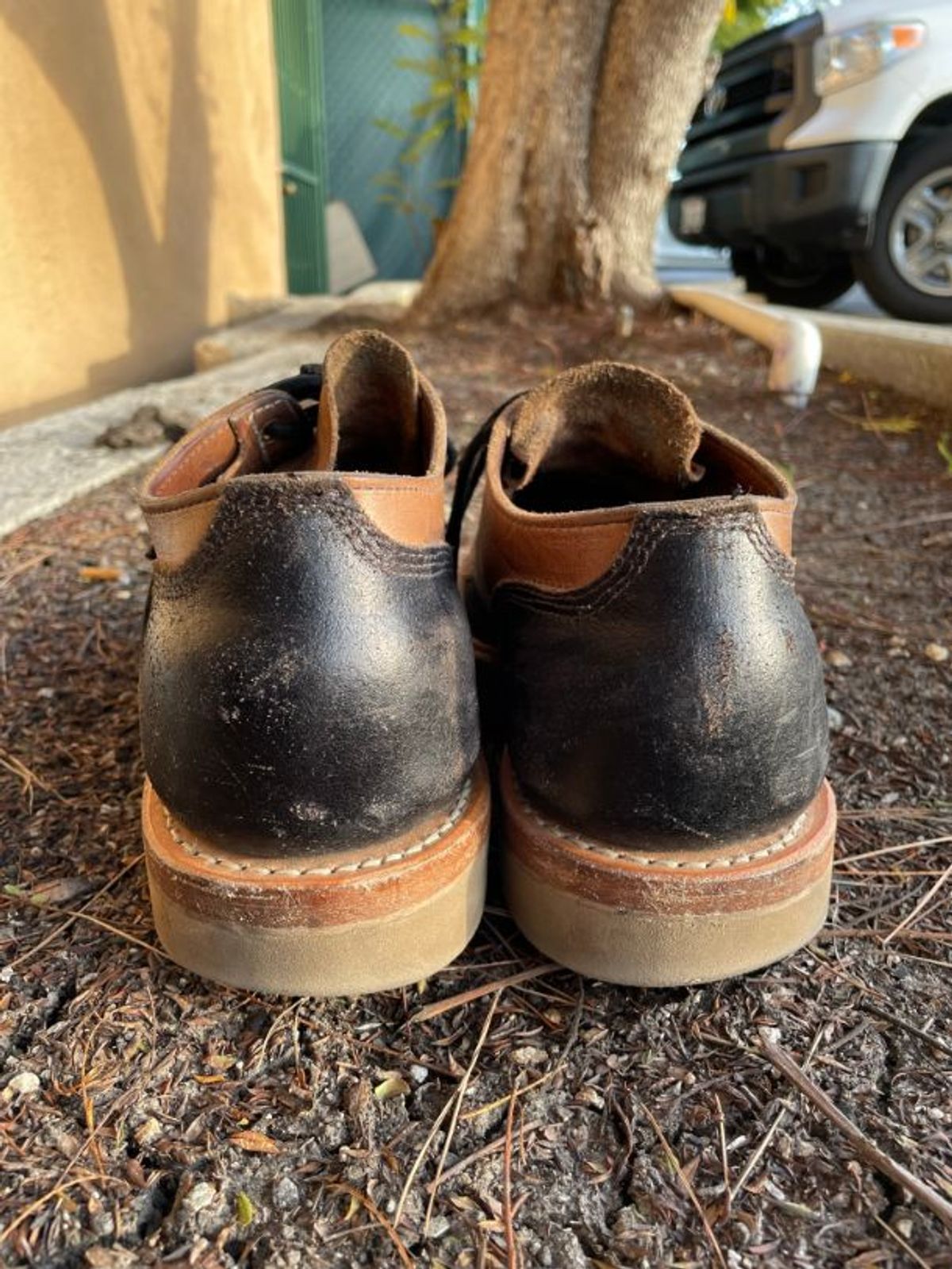 Photo by patinathunderdome on January 6, 2022 of the White's Oxford in Horween Natural Waxed Flesh.