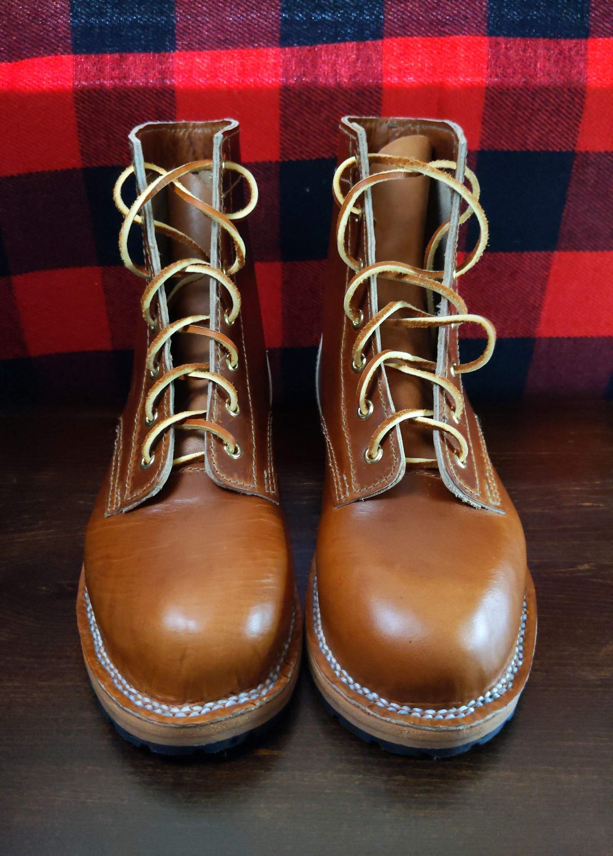 Photo by patinathunderdome on September 30, 2021 of the Self-Made in Horween Coppertone Chromexcel.
