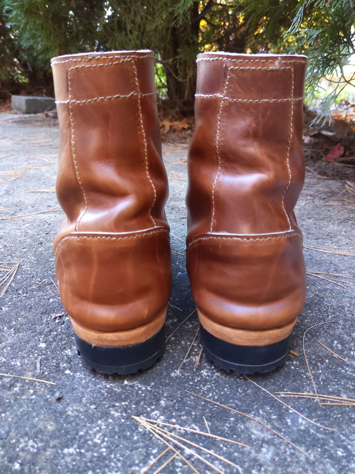 Photo by patinathunderdome on November 5, 2021 of the Self-Made in Horween Coppertone Chromexcel.