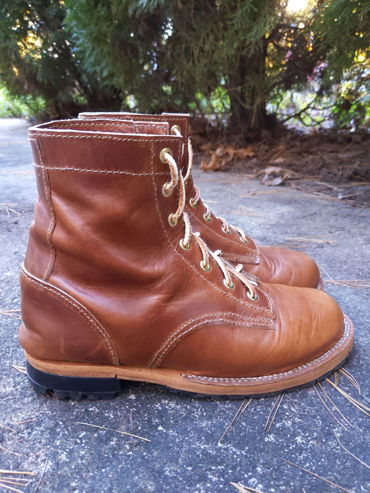 Photo by patinathunderdome on November 5, 2021 of the Self-Made in Horween Coppertone Chromexcel.