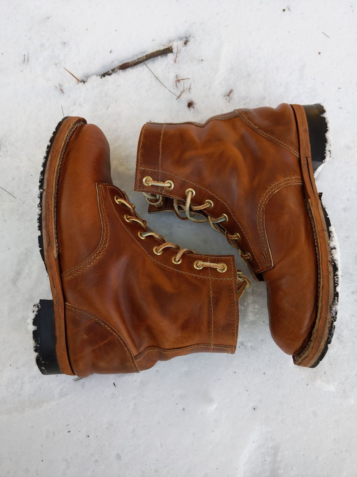 Photo by patinathunderdome on February 5, 2022 of the Self-Made in Horween Coppertone Chromexcel.