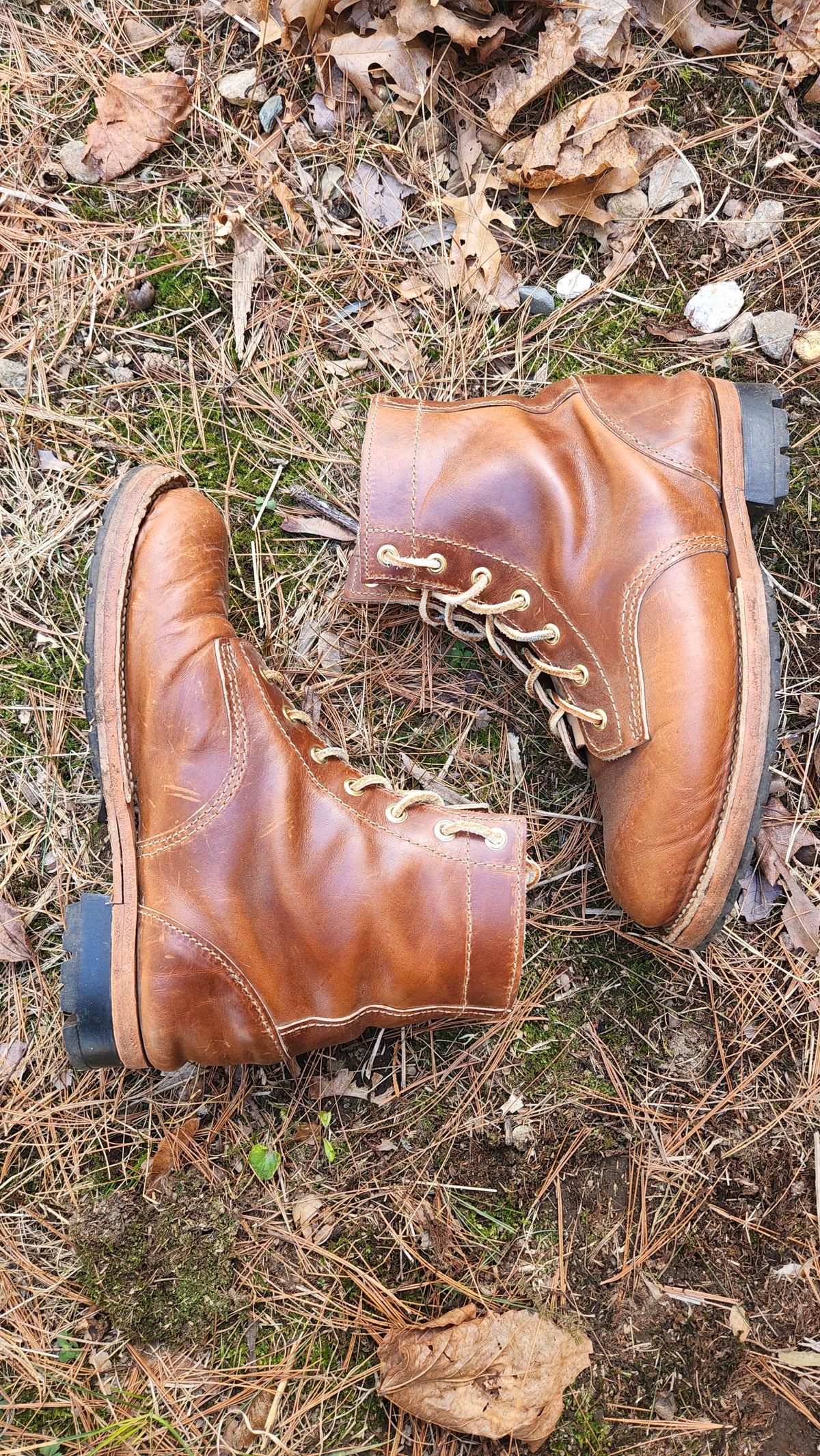 Photo by patinathunderdome on April 5, 2022 of the Self-Made in Horween Coppertone Chromexcel.