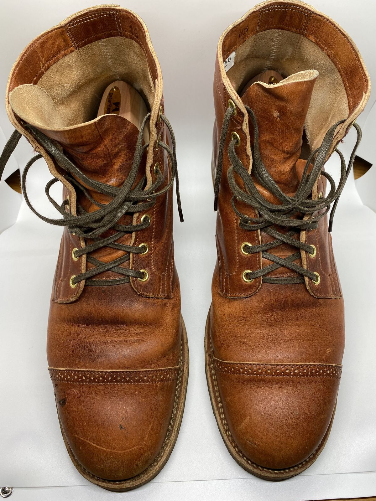 Photo by patinathunderdome on November 2, 2021 of the Viberg Service Boot in Horween Spice Dublin.