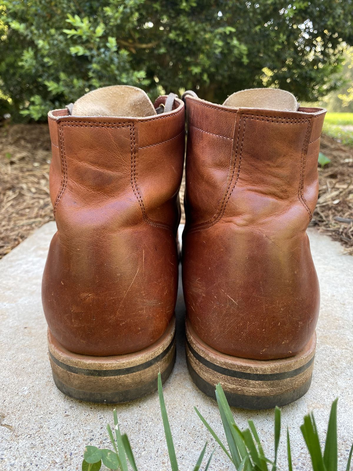 Photo by patinathunderdome on May 2, 2022 of the Viberg Service Boot in Horween Spice Dublin.