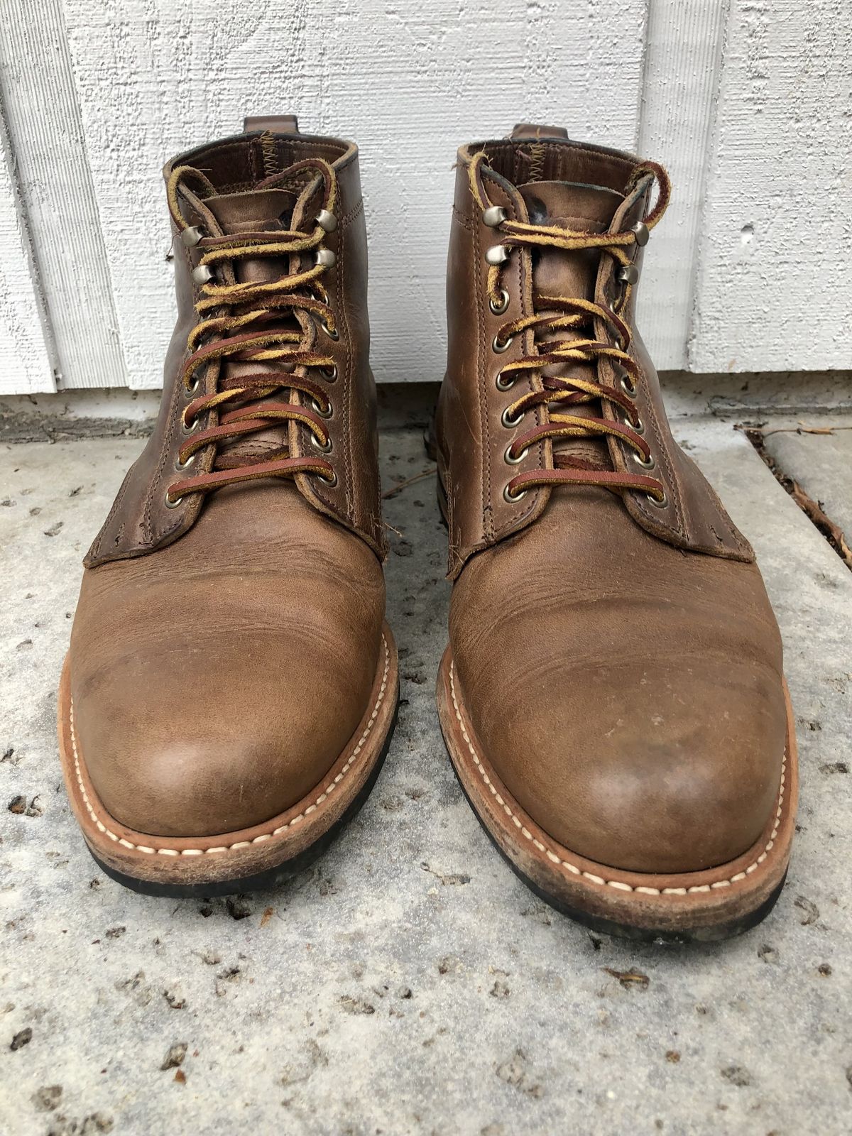 Photo by patinathunderdome on December 5, 2021 of the Rancourt & Co. x Taylor Stitch Moto Boot in Horween Natural Chromexcel.